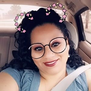 Meet your Posher, Christina